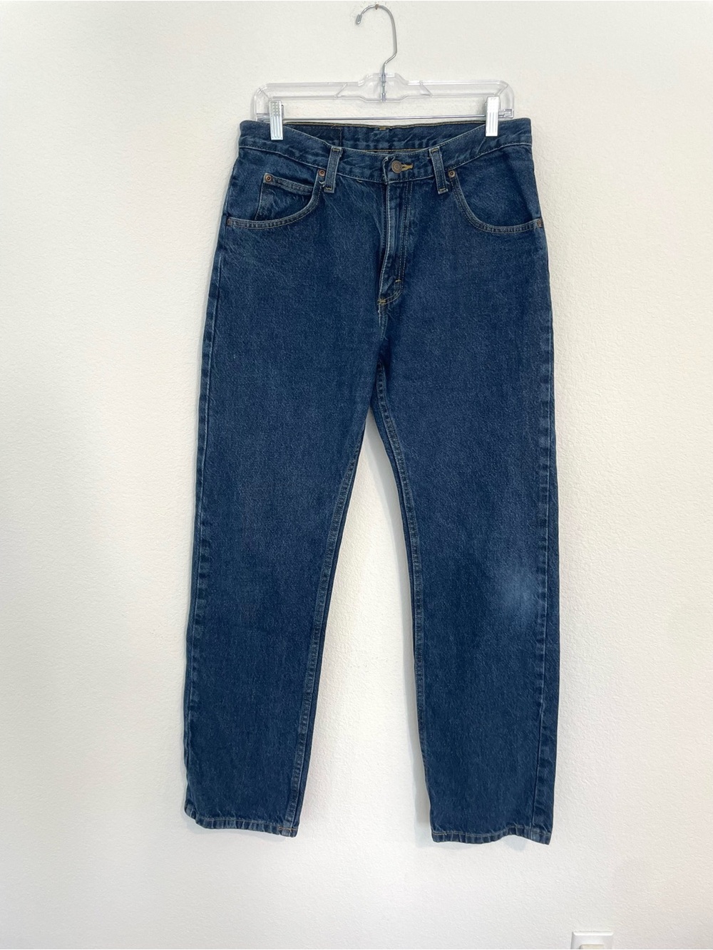 Wrangler Men's Dark Blue Relaxed Straight Jeans